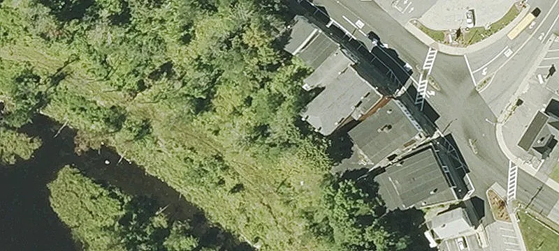 102 Frnt St
