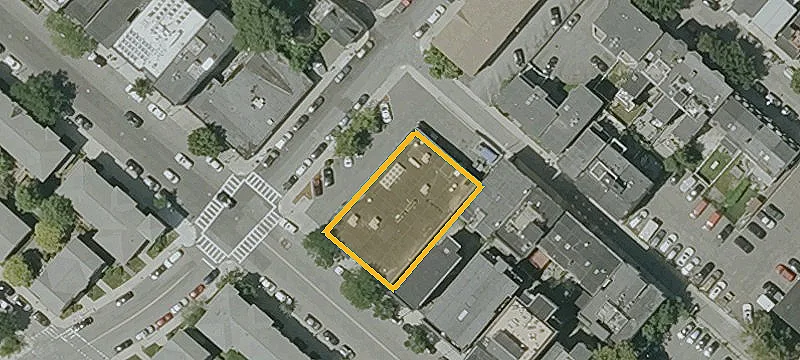 230 Broadway