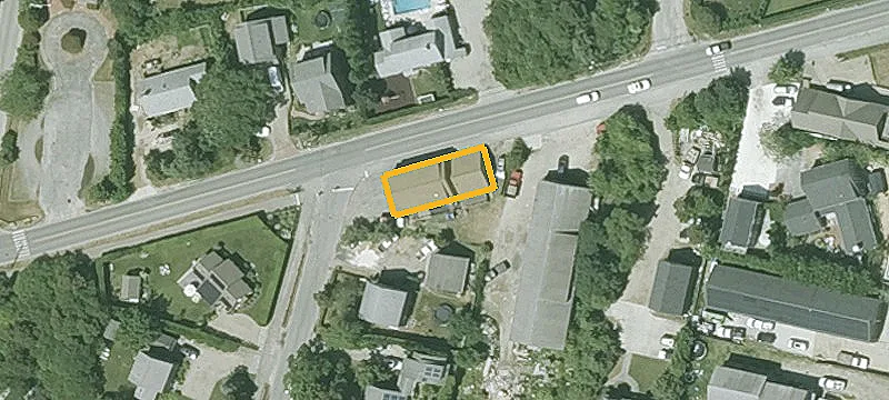 32 Bartlett Rd