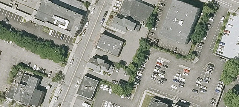 17-19 Foster St
