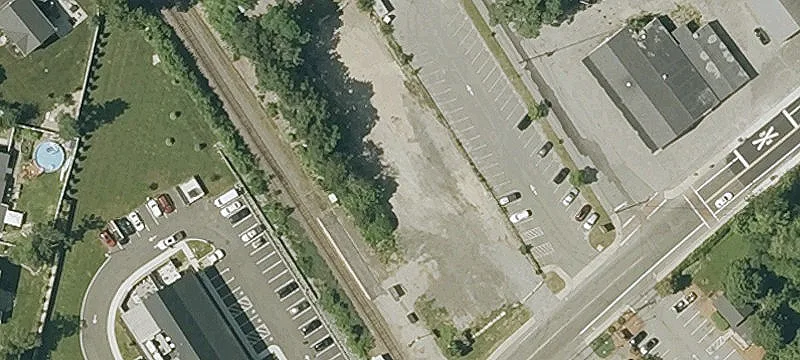 364 Middlesex Ave