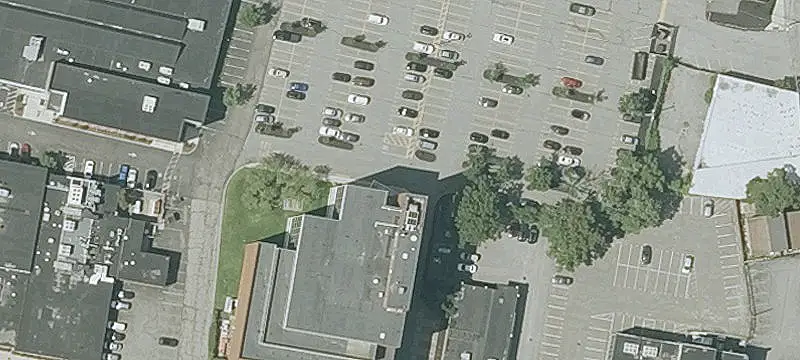 725 Concord Ave