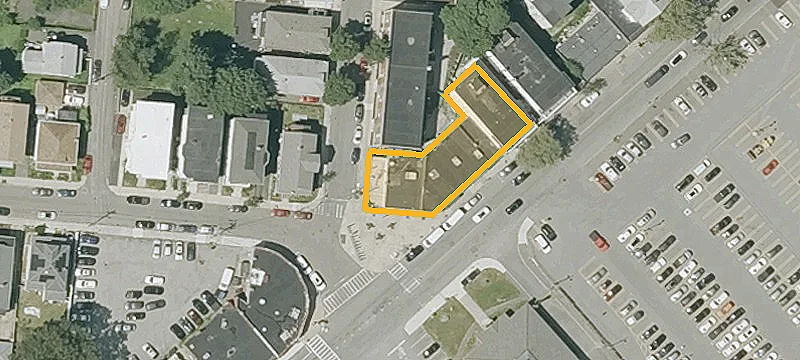 64 Lambert St