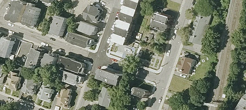 28 Magnolia St