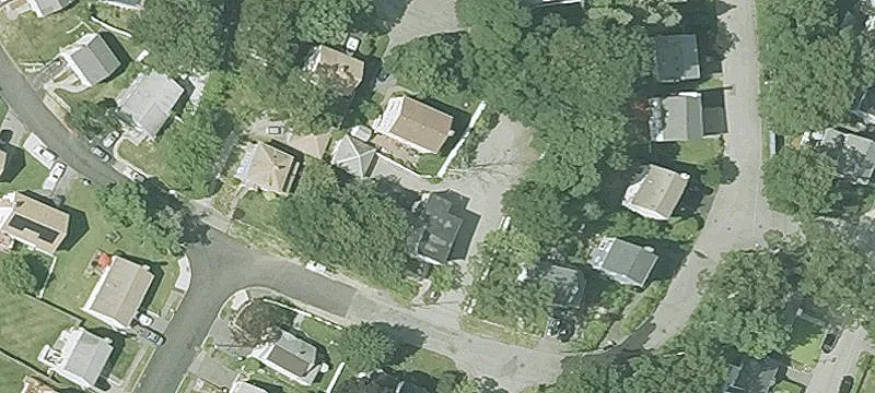 31 Woodland Rd
