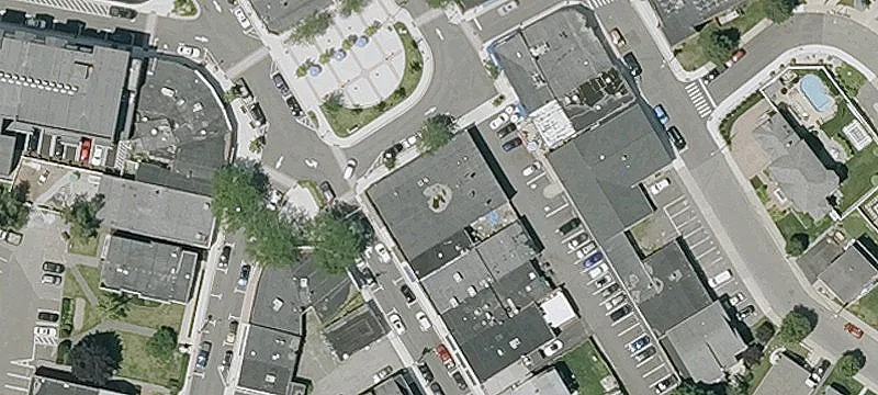 54 Woodside Ave