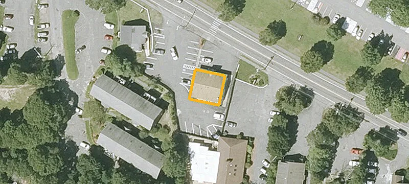 751 Main St