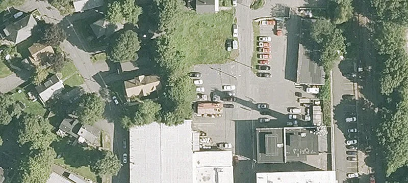 24 Parker St