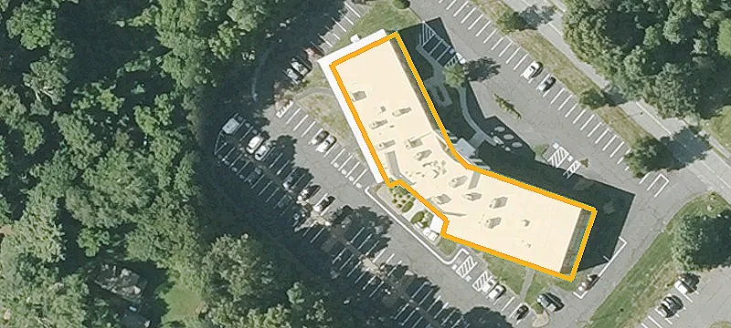 20 Riverside Dr