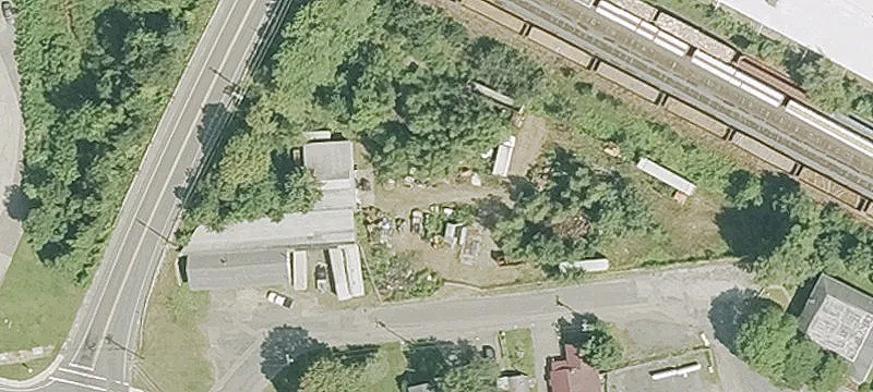 2 Fenton St