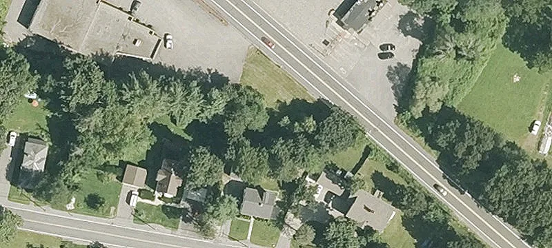 40 Tyngsboro Rd