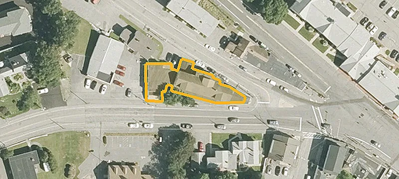 14 Dunstable Rd