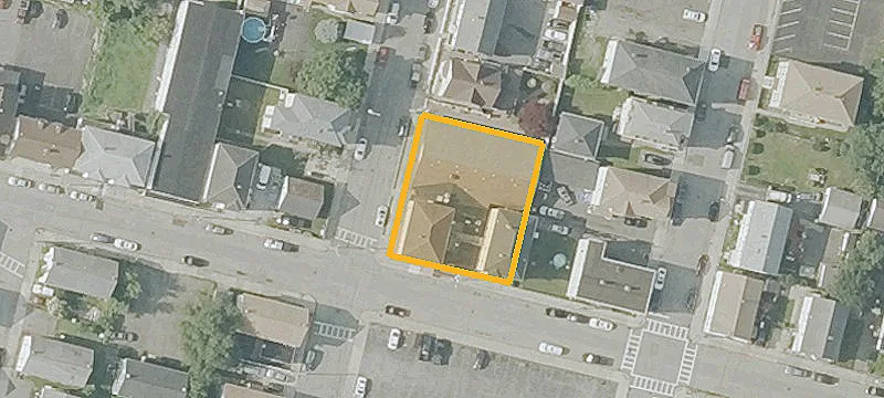 820-822 King Philip St