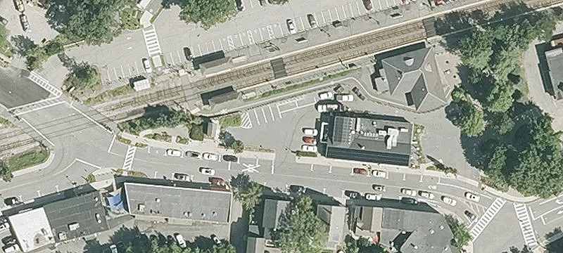 4th Commonwealth Ave