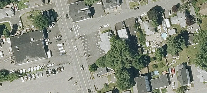 1490 Main St