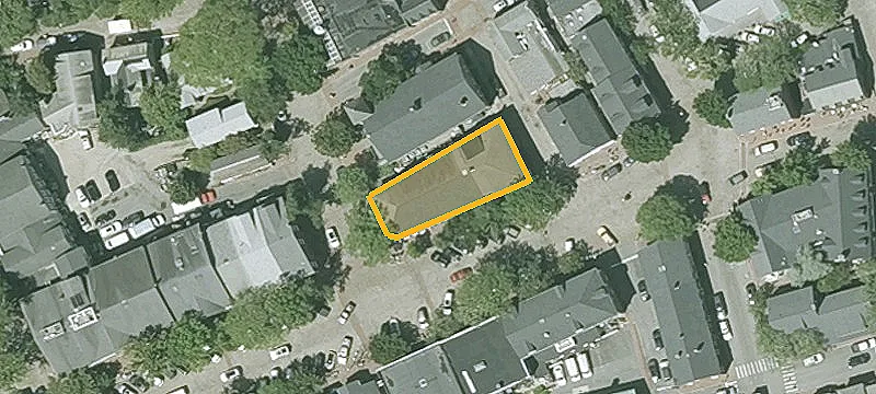 31 Main St