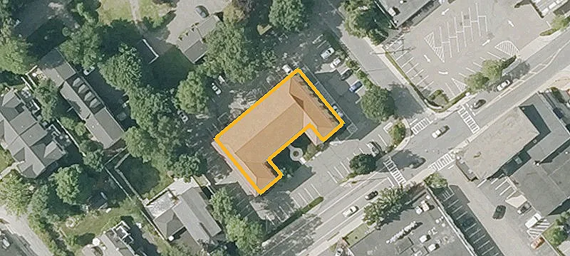 148 Linden St