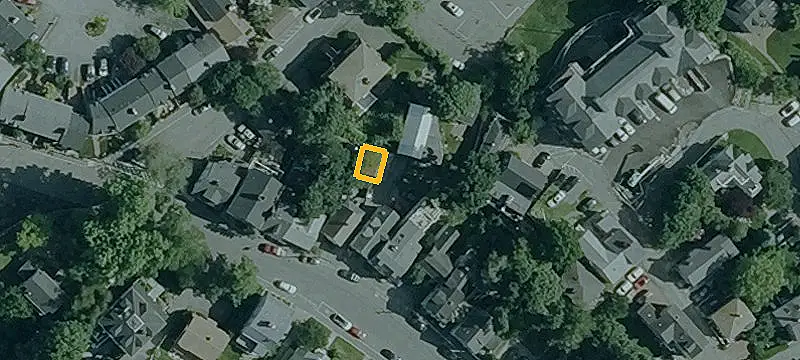 25 Mugford St
