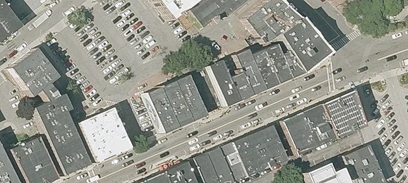 33-35 Washington St