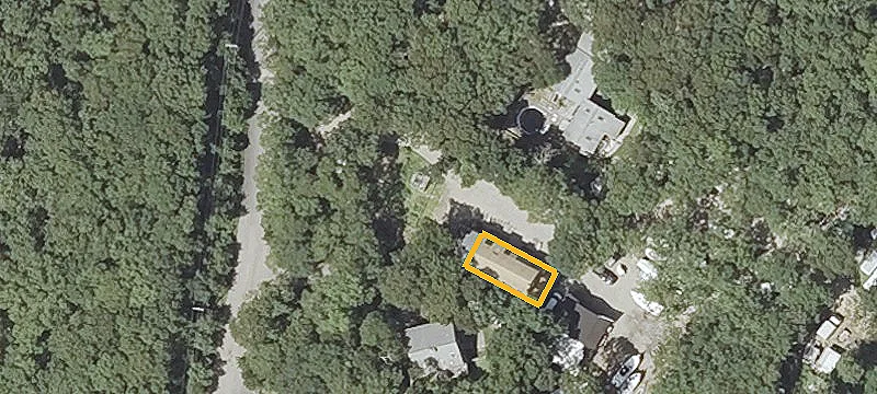 68 Holmes Hole Rd