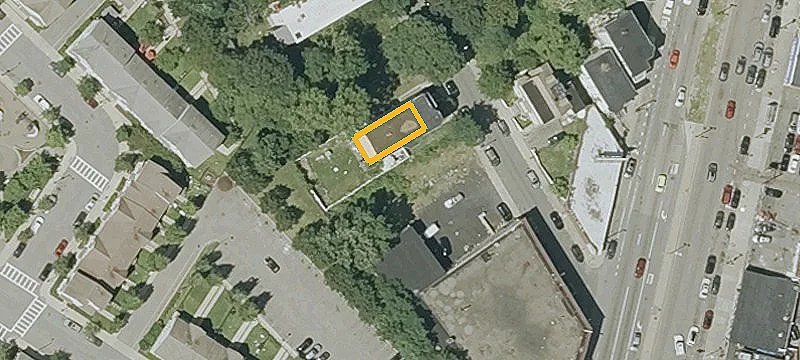 16 Angell St