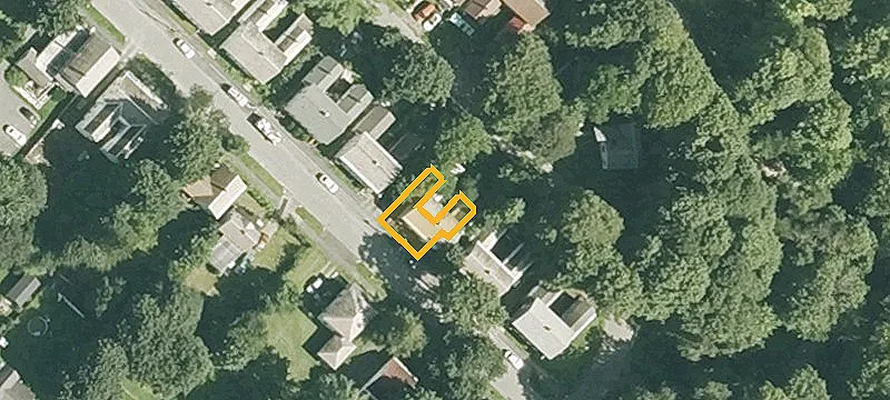 60 Arnold St