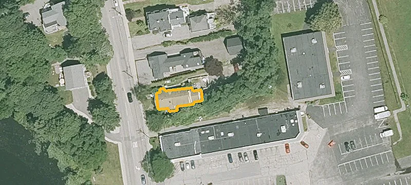 192 Main St