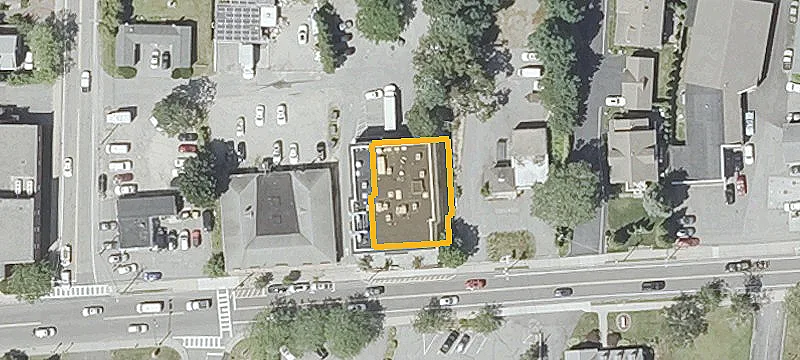 452 Main St