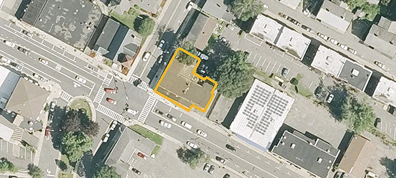 29 Main St