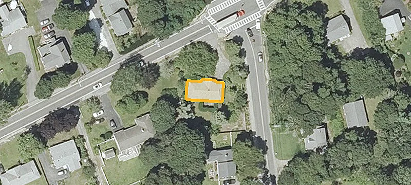 433 Teaticket Hwy