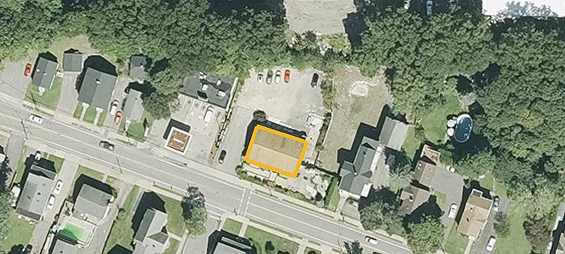 83 Central St
