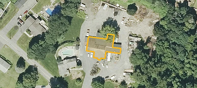 399 Berlin Rd