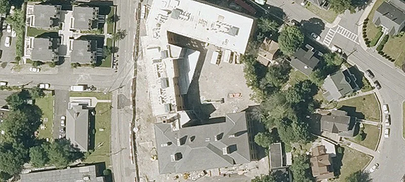 15 Everett St