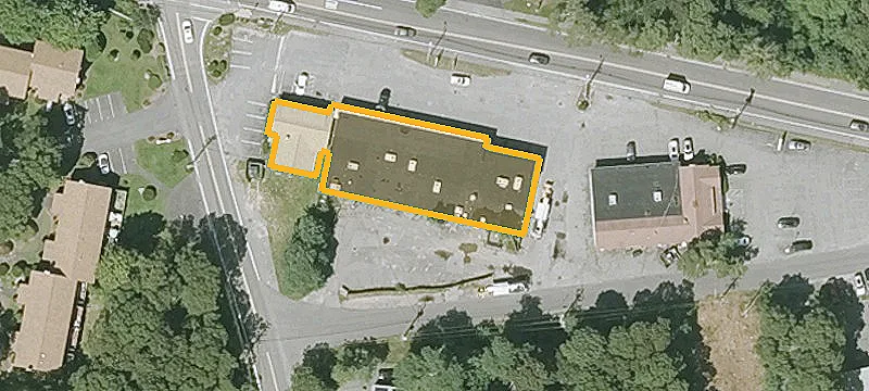 215 Main St