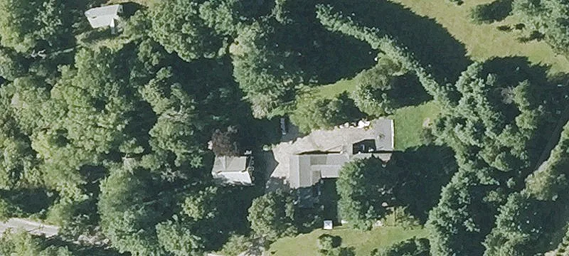 35 Ee St