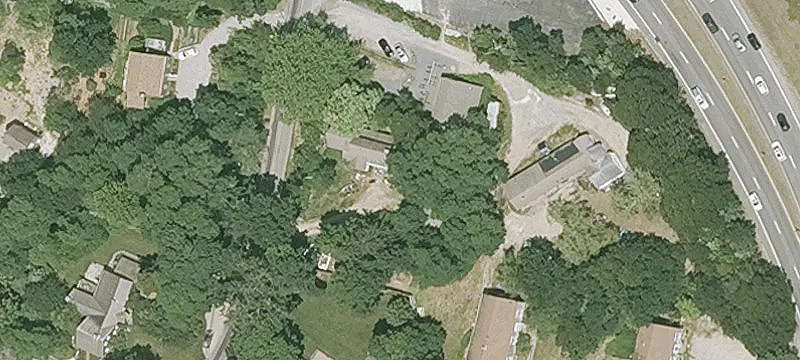 30 Salt Pond Rd