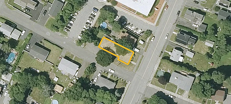 37-39 Wendell St