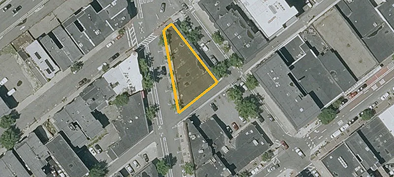 15 Everett Ave