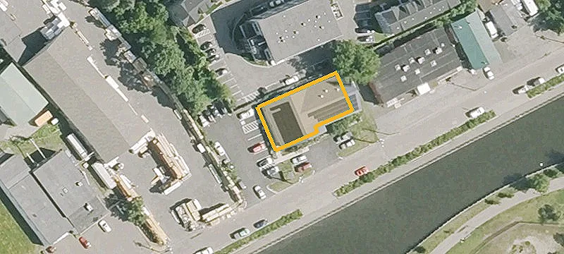 20 Commercial St