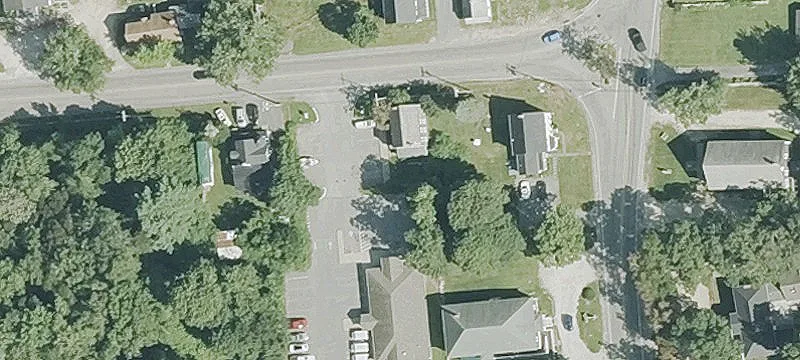 6 Adamsville Rd