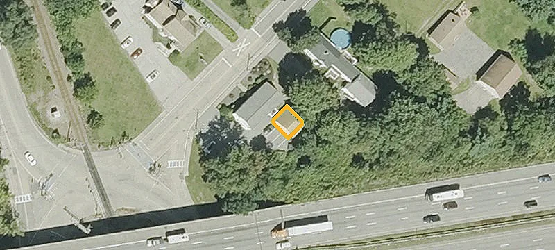 425 Pakachoag St