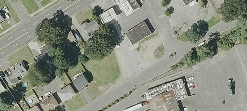 29 1st St