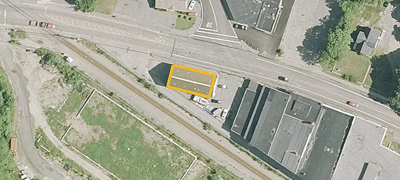 1071 Main St