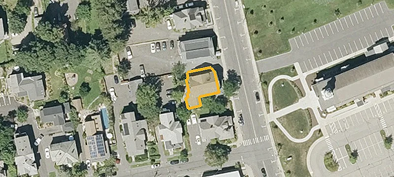 98 King St