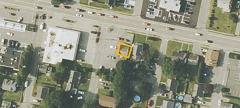 4 Pershing Ave