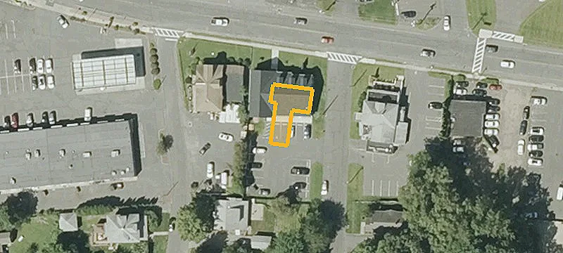 604 Main St