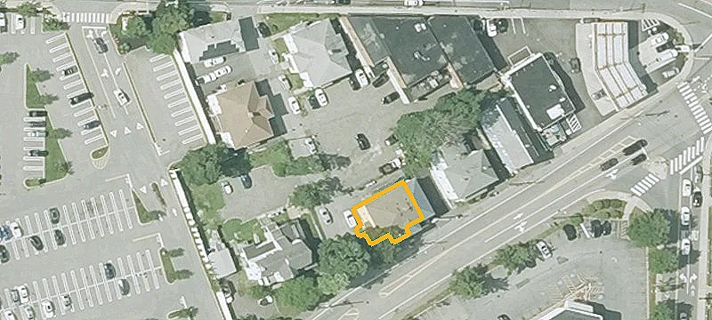 14 Elm Ave