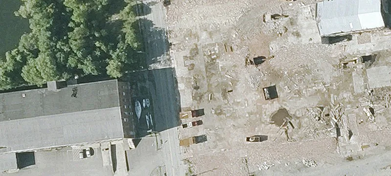 26 Frnt St