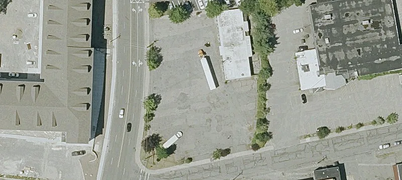 10 Highland Ave