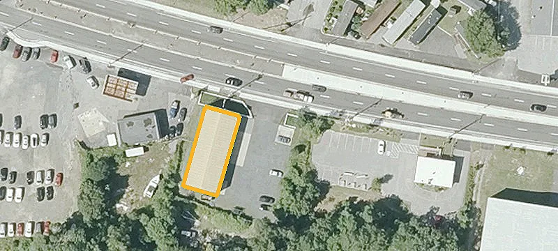 3057 Cranberry Hwy